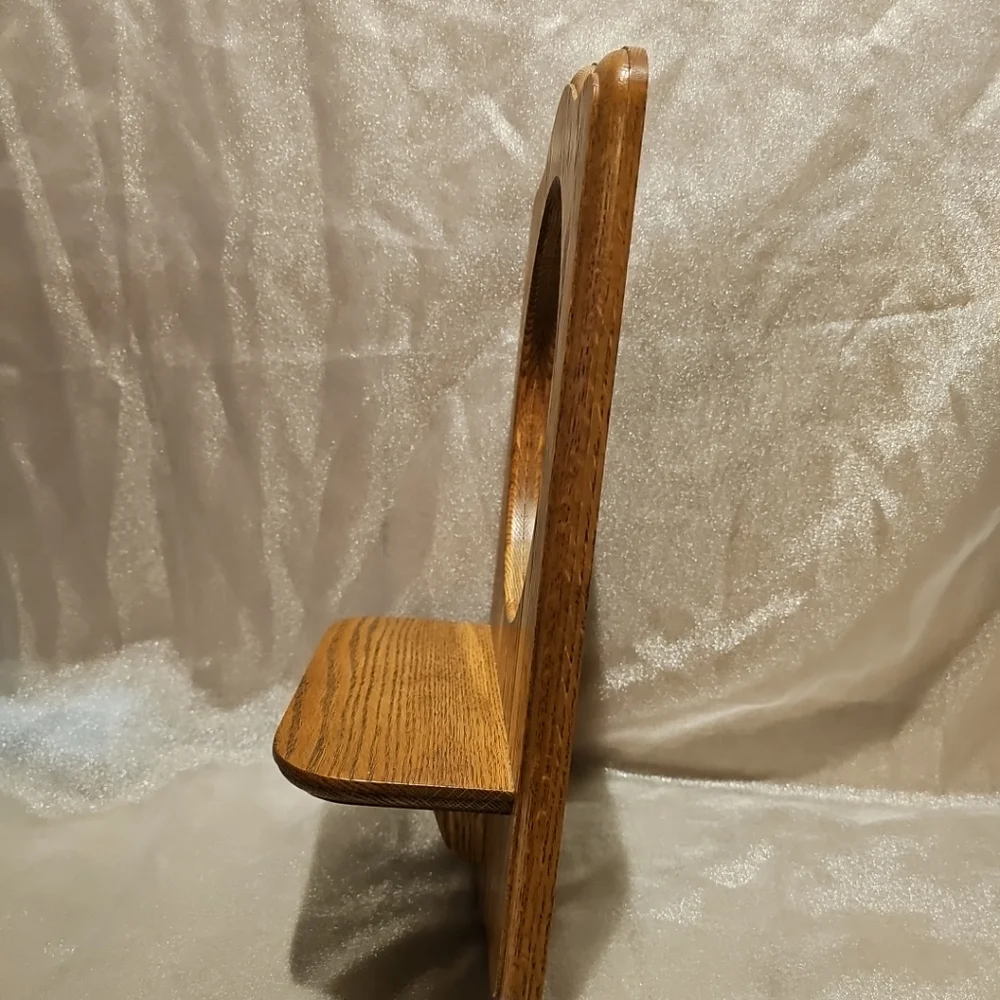 Vintage Hand Madw Elegant Oak Wall Mirror with Shelf